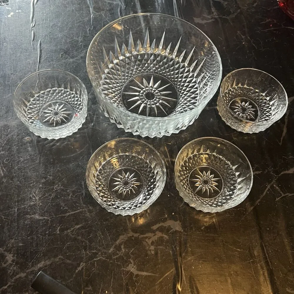 Vintage ARCOROC~ 5 pc Set ~Clear Glass France Diamant Salad Berry Serving Bowls